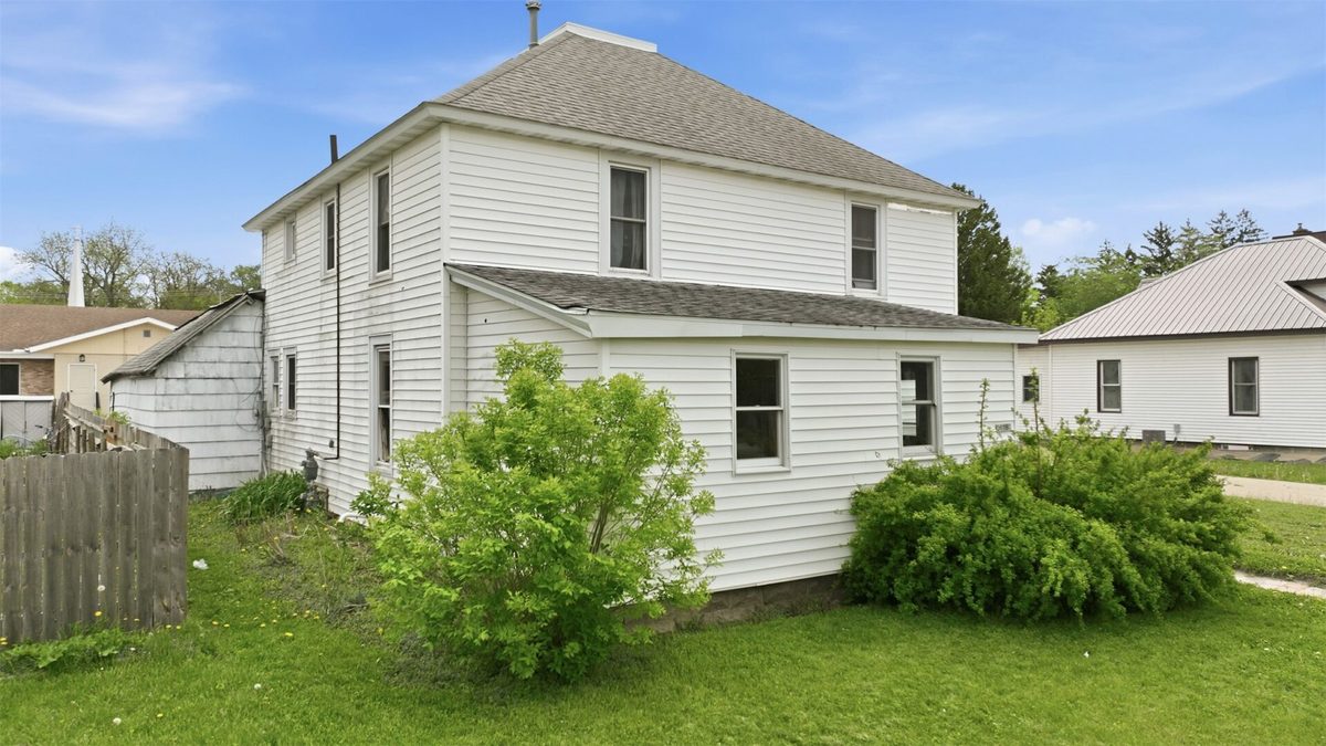 36180 Main Street, Whitehall WI 54773 - ResidentialIncome house for sale - MLS #1597359 - image39