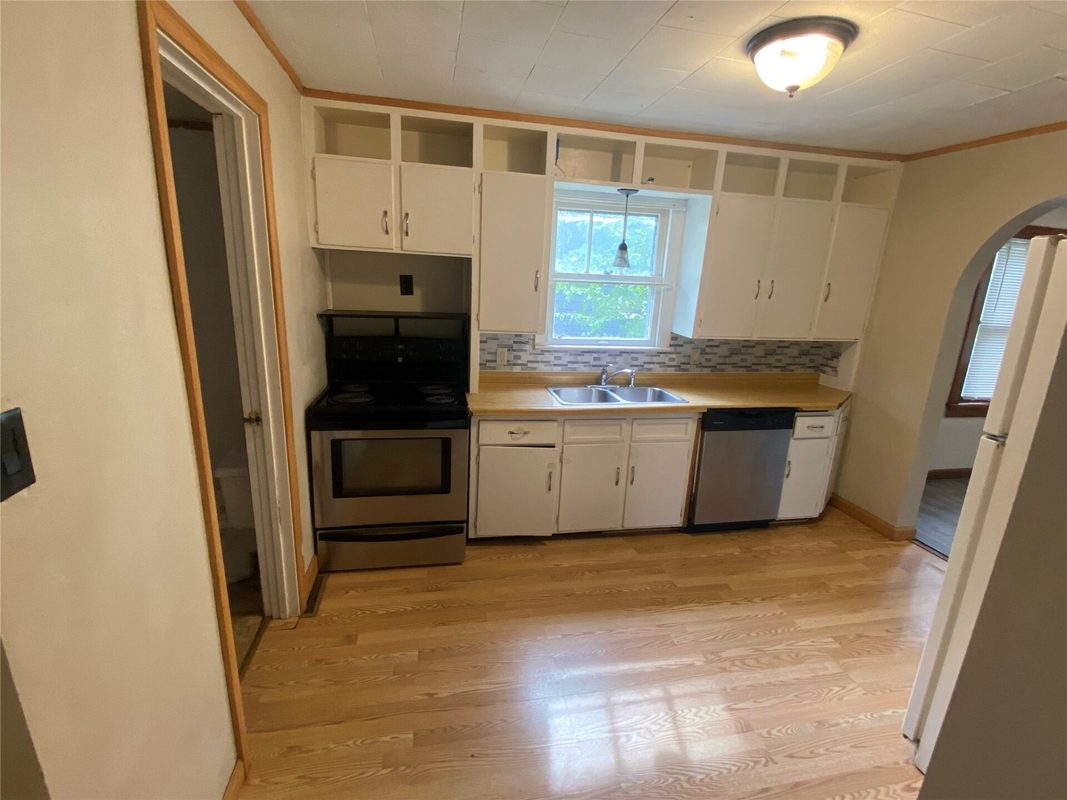 1223 Barron Street, Eau Claire WI 54703 - Residential house for sale - MLS #1604976 - image11