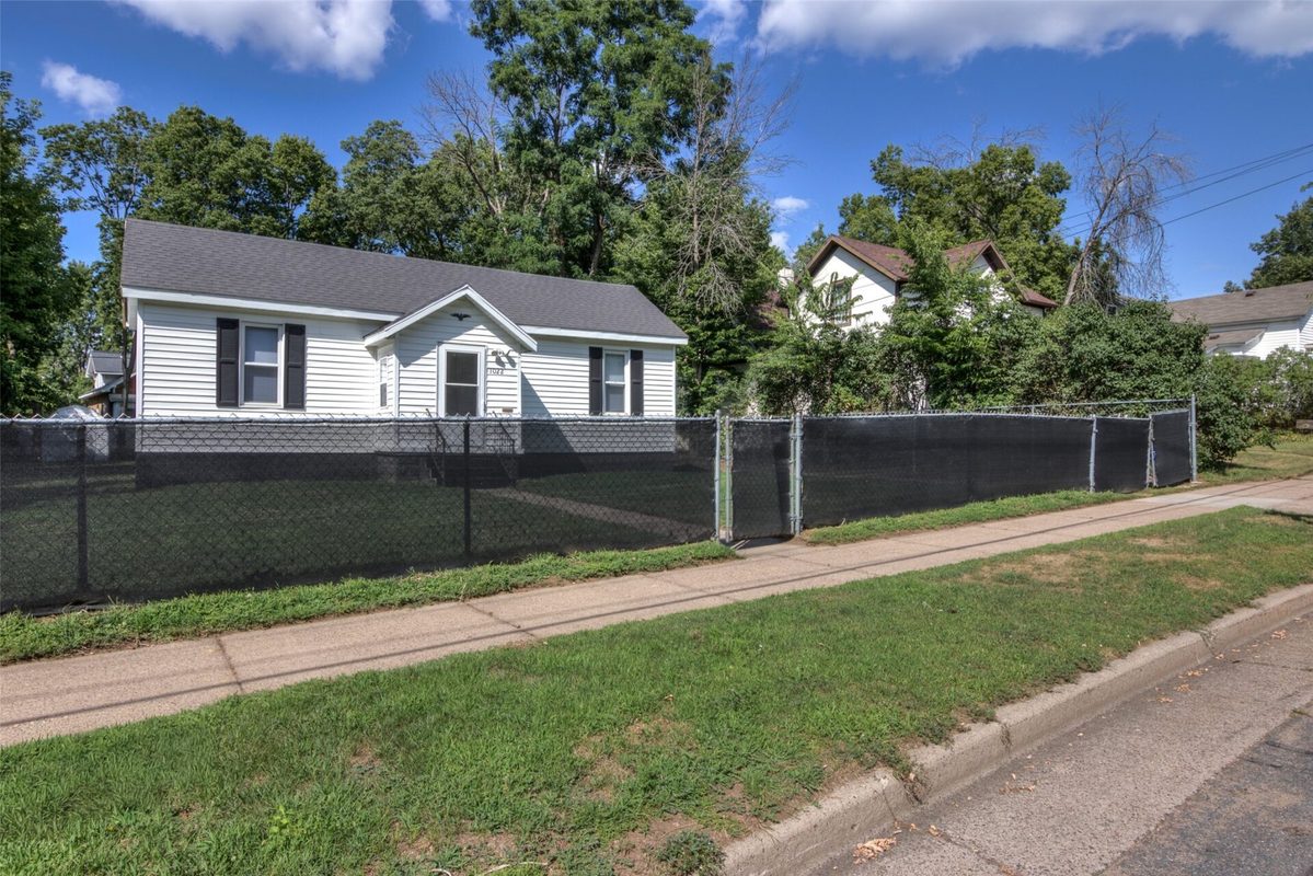 1022 Madison Street, Eau Claire WI 54703 - Residential house for sale - MLS #1604163 - image25