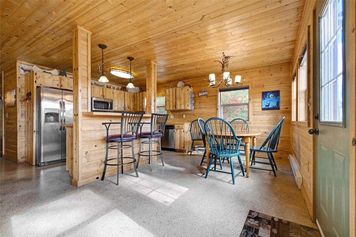 55740 Peach Court, Barnes WI 54873 - Residential house for sale - MLS #1606071 - image11