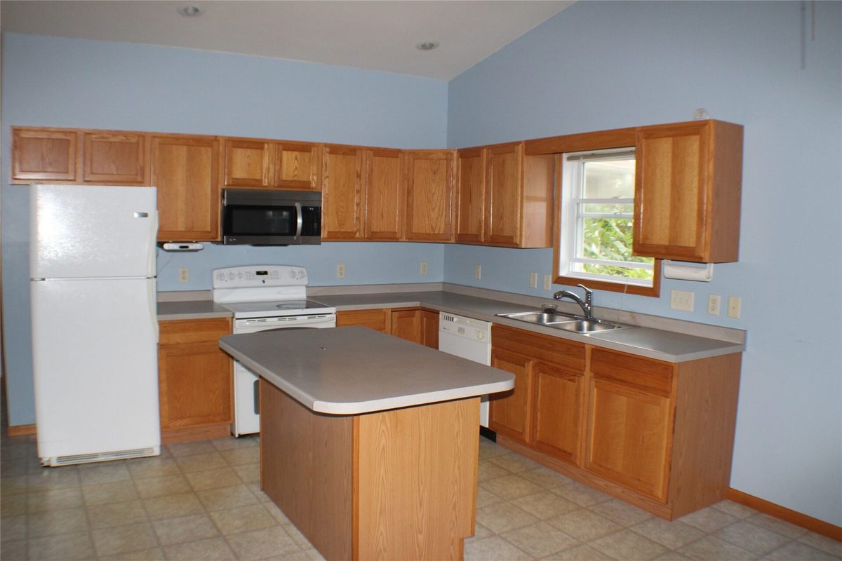 2509 Melmar Court, Eau Claire WI 54703 - Residential house for sale - MLS #1605488 - image3