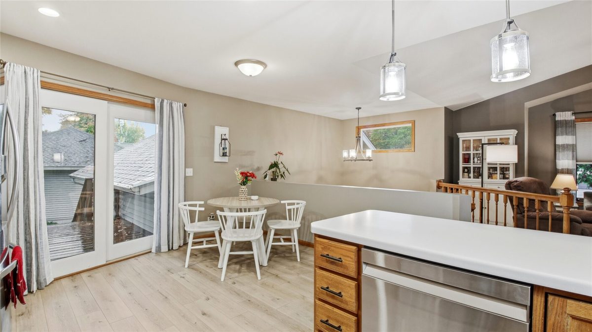 2737 Jeanne Lane, Eau Claire WI 54703 - Residential house for sale - MLS #1605974 - image7