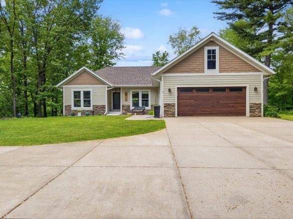 N6975 549th Street, Menomonie WI 54751 - Residential house for sale - MLS #1601605 - image1
