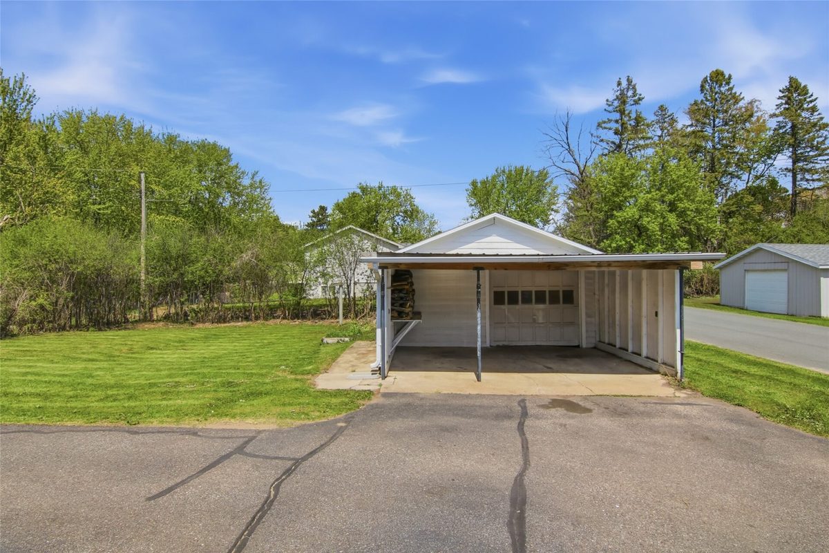 2210 Vine Street, Eau Claire WI 54703 - Residential house for sale - MLS #1600958 - image27