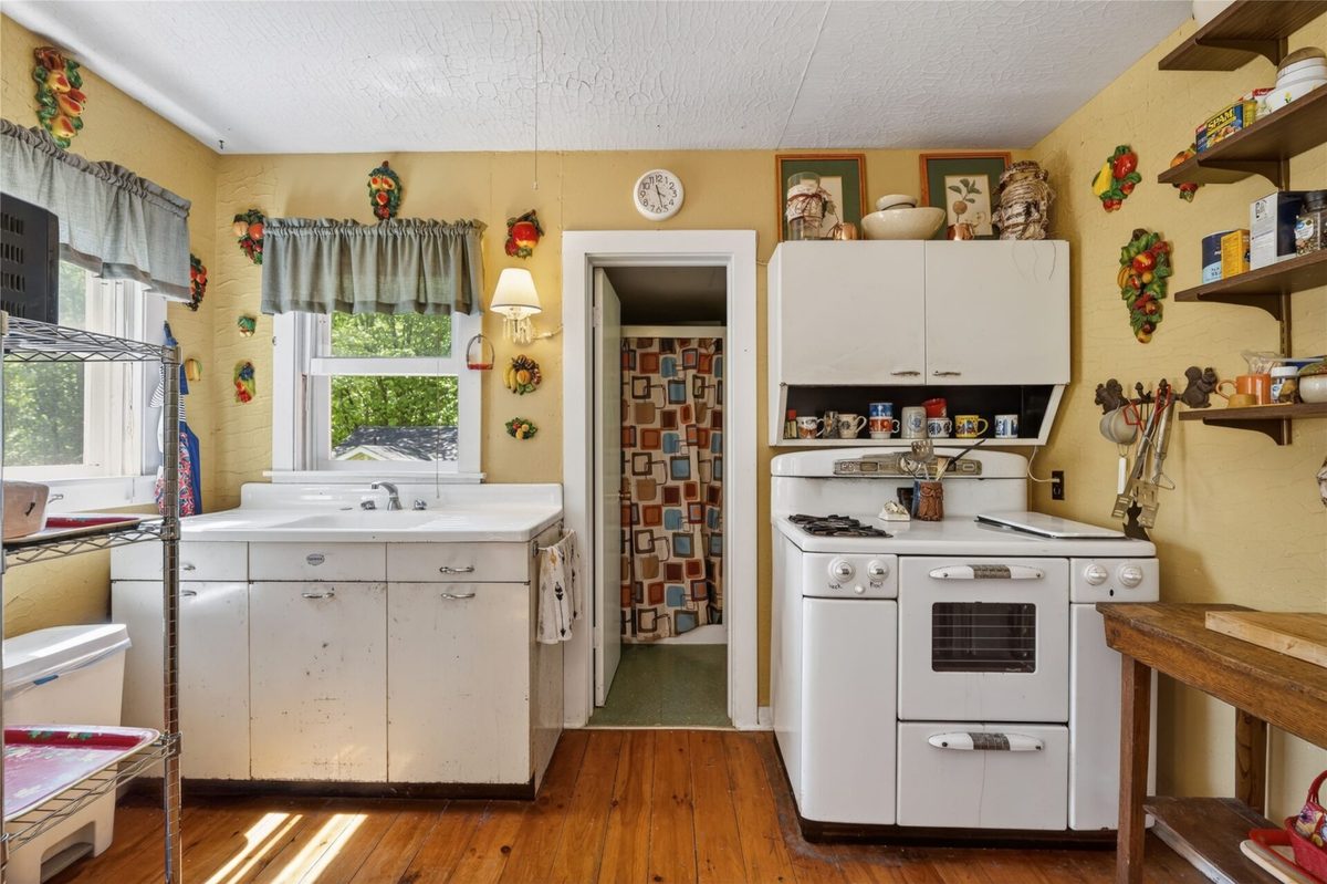 W374 County Road DD, Birchwood, WI