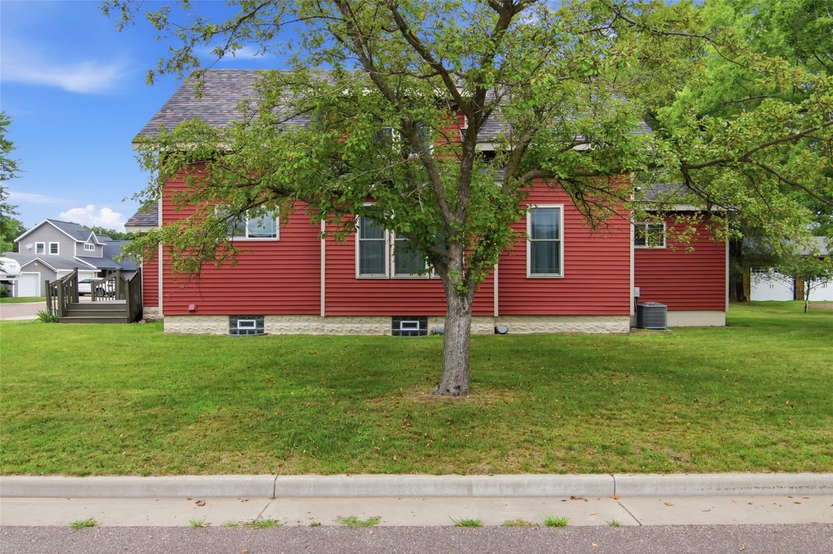 14006 Pine Street, Osseo WI 54758 - Residential house for sale - MLS #1603146 - image6