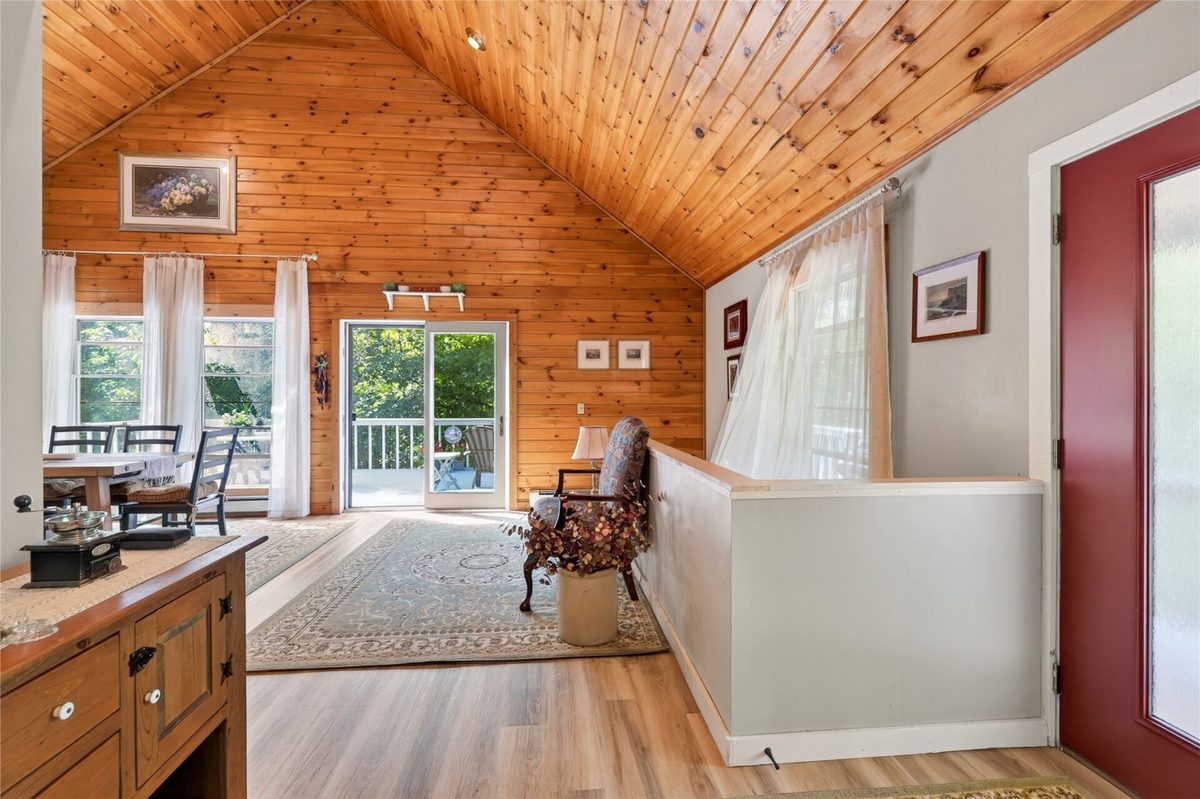 42805 Woodcrest Drive, Cable WI 54821 - Residential house for sale - MLS #1603294 - image17