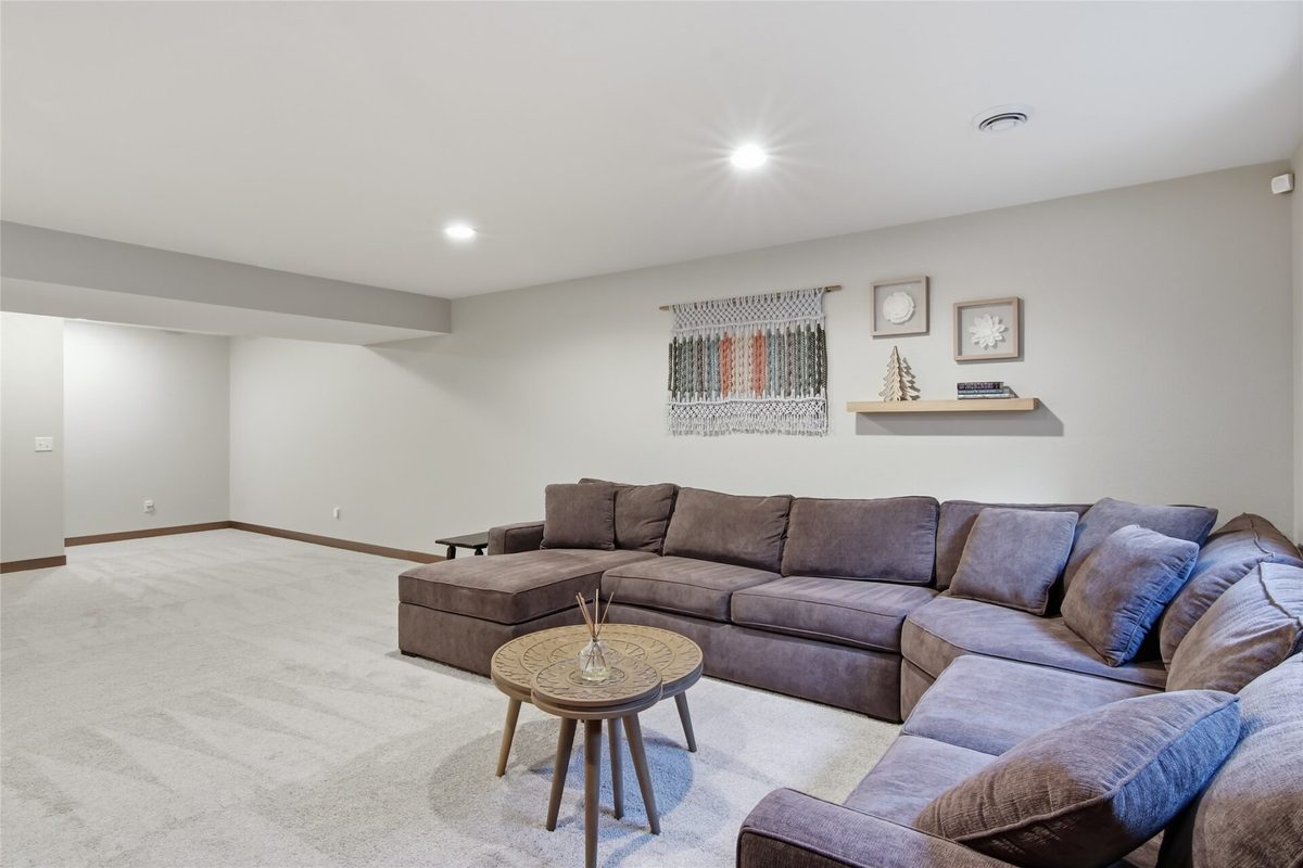 5592 Green Park Drive, Eau Claire WI 54703 - Residential house for sale - MLS #1604741 - image19