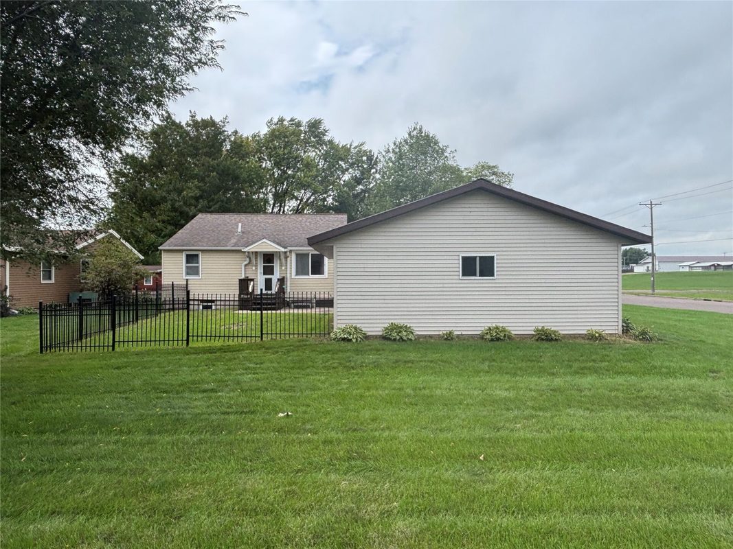 902 Queen Street, Bloomer WI 54724 - Residential house for sale - MLS #1604819 - image24