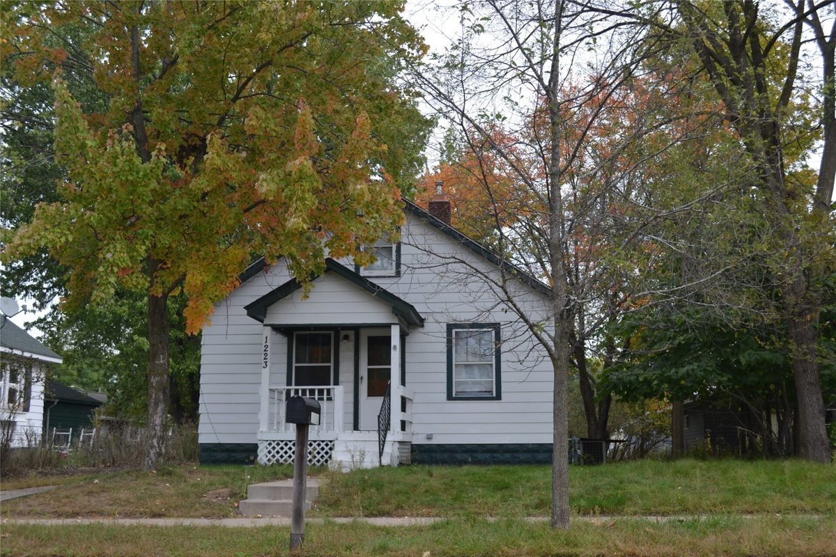 1223 Barron Street, Eau Claire WI 54703 - Residential house for sale - MLS #1604976 - image2