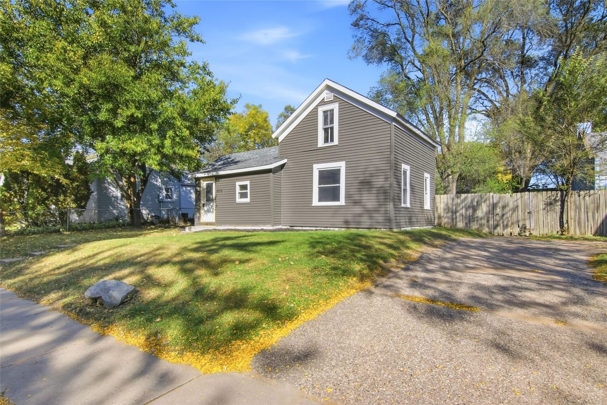 2015 2nd Street, Eau Claire WI 54703 - Residential house for sale - MLS #1605608 - image33