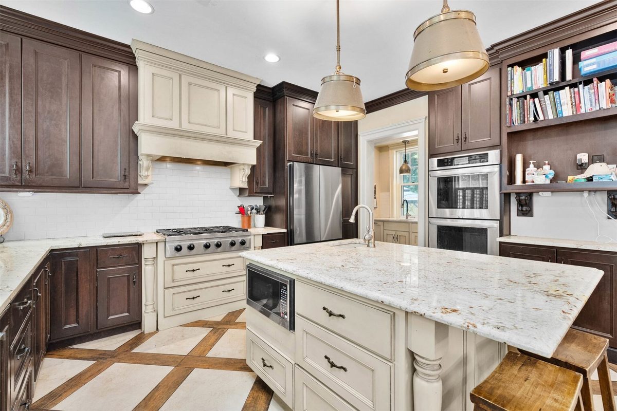 1328 Wilson Street, Eau Claire WI 54701 - Residential house for sale - MLS #1602780 - image13
