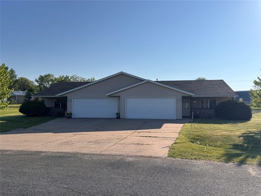 3927-3929 139th Street Chippewa Falls WI 54729
