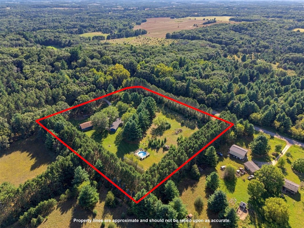 S 8825 Short Road, Eau Claire WI 54701 - Residential house for sale - MLS #1604992 - image57