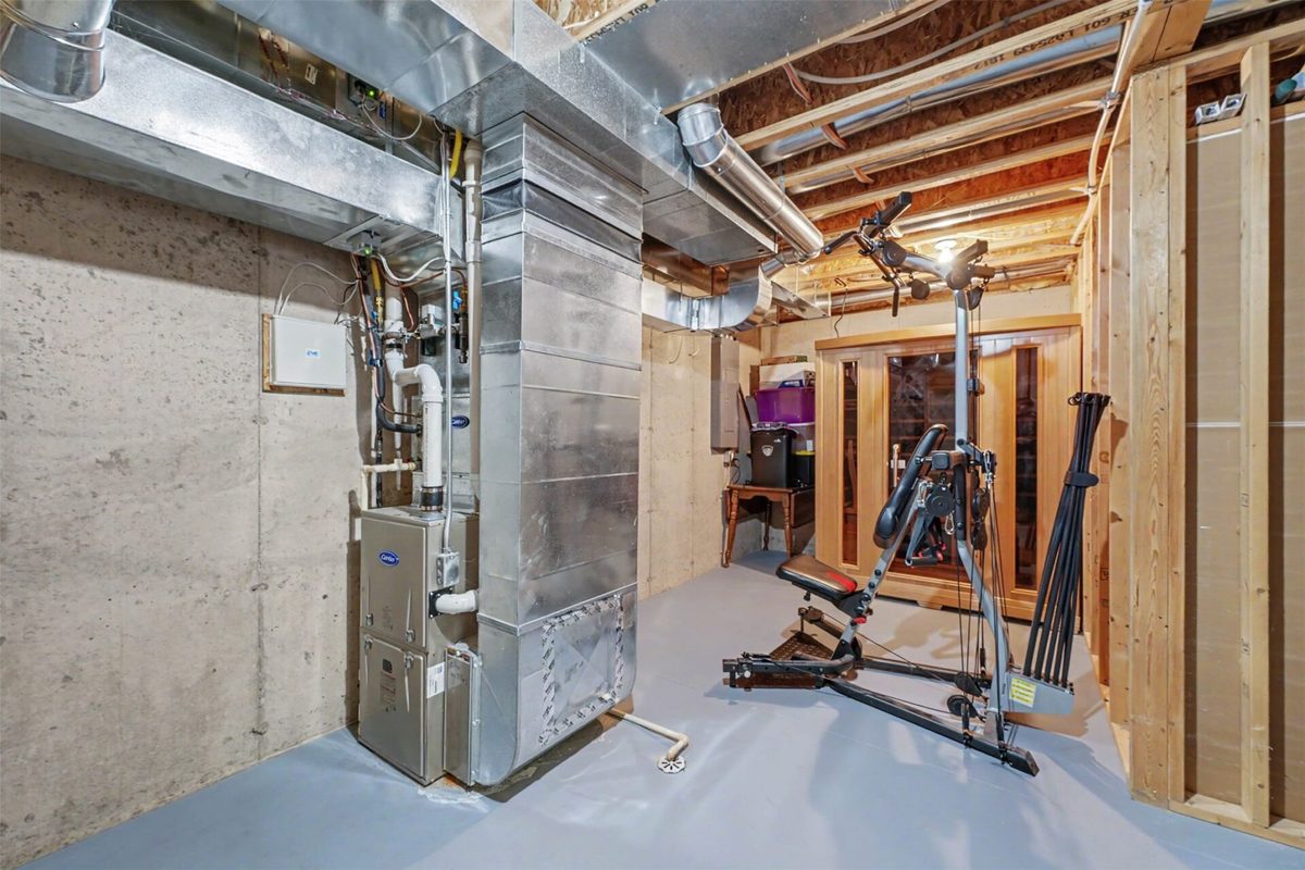 4274 Mill Ridge Circle, Eau Claire WI 54703 - Residential house for sale - MLS #1602413 - image36