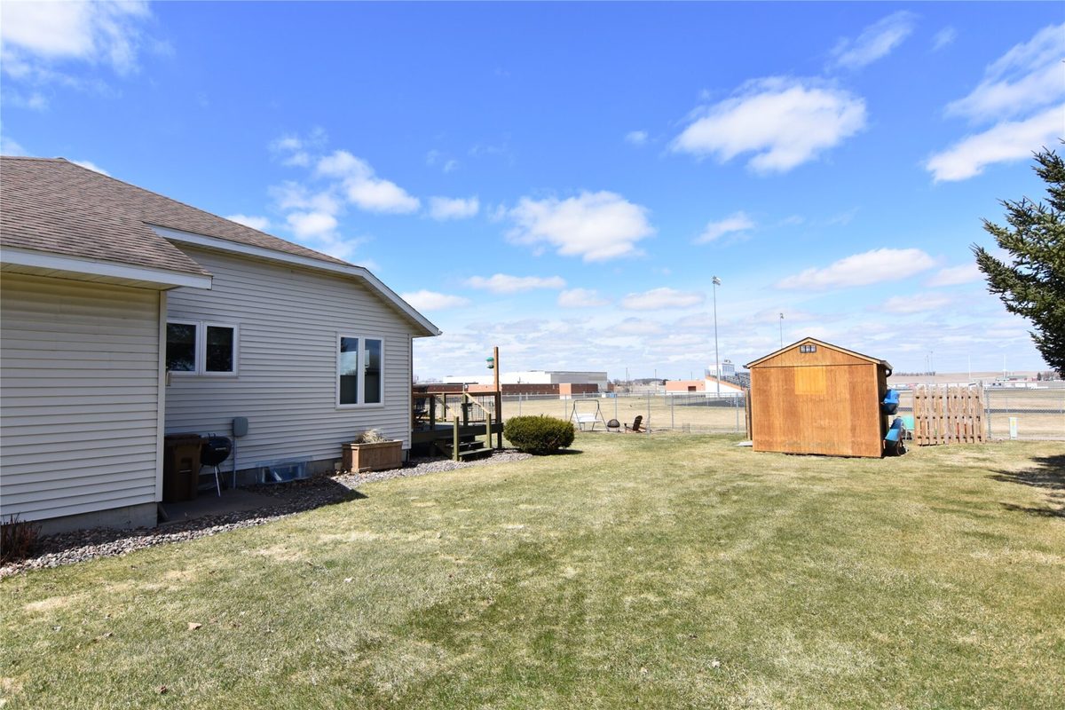 711 8th Avenue Bloomer WI 54724 — photo 25
