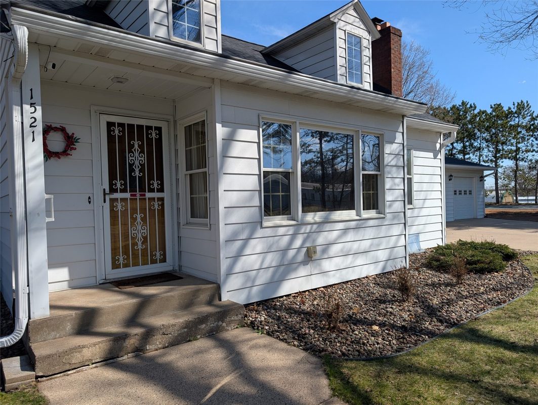 1521 6th Avenue Menomonie WI 54751 — photo 6