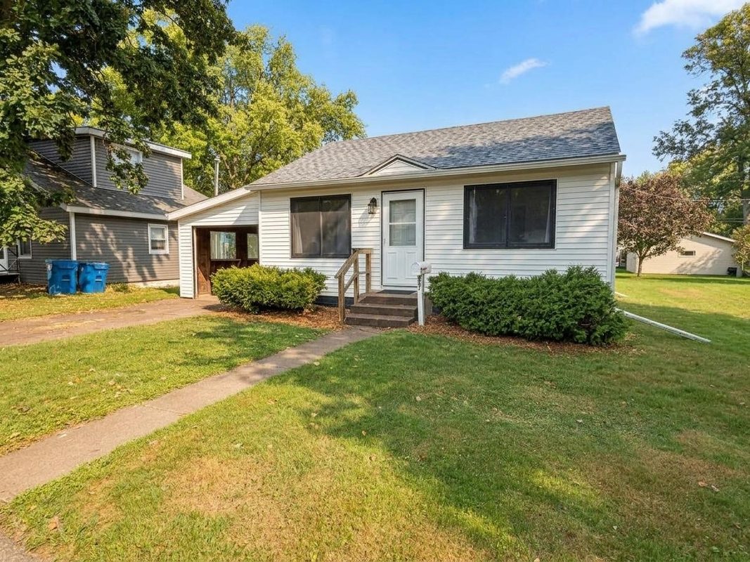 207 Hatten Avenue, Rice Lake WI 54868 - Residential house for sale - MLS #1605257 - image2