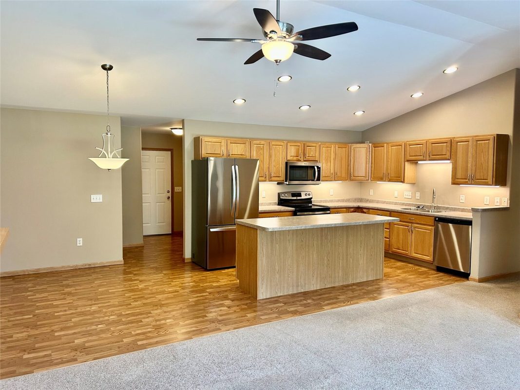 4227 Robin Meadows Lane, Eau Claire WI 54701 - Residential house for sale - MLS #1600916 - image5