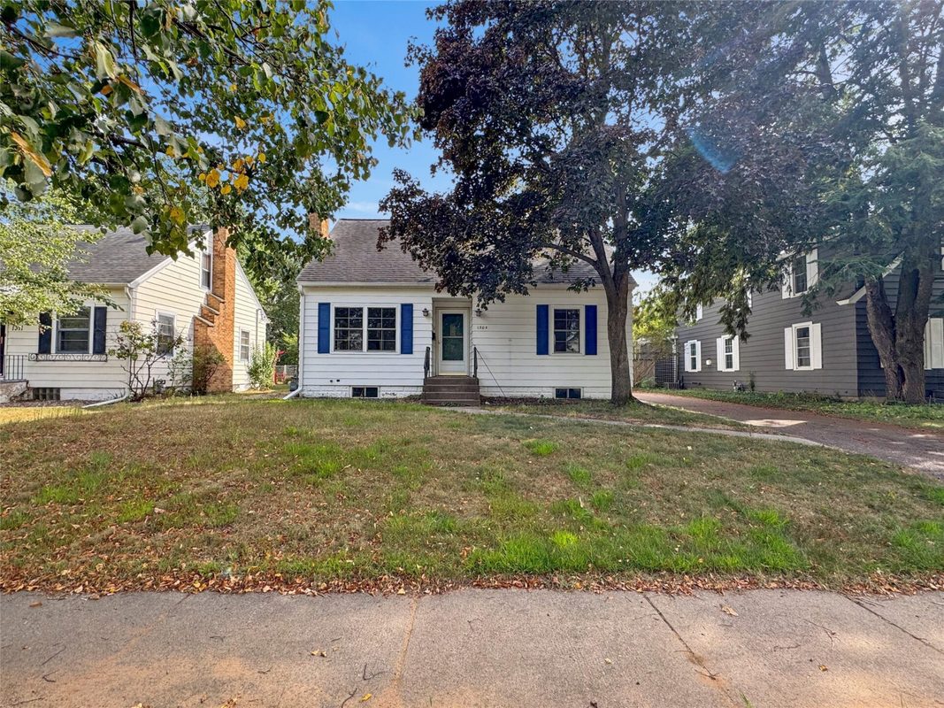 1305 Hoover Avenue, Eau Claire WI 54701 - Residential house for sale - MLS #1604669 - image50