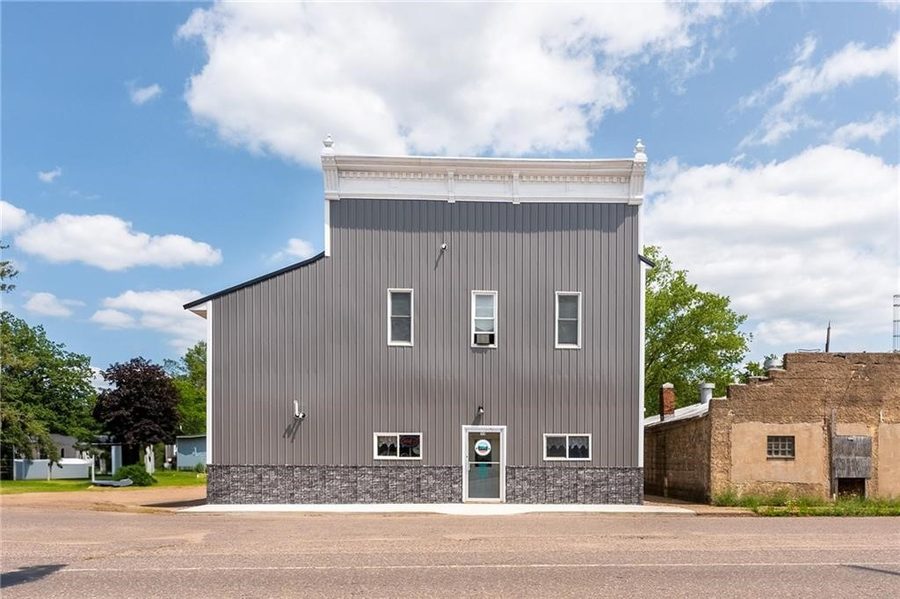 328 N Old 53rd Street 