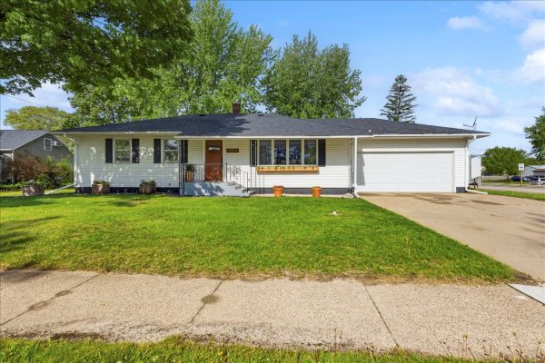 50719 Caroline Street Osseo WI 54758