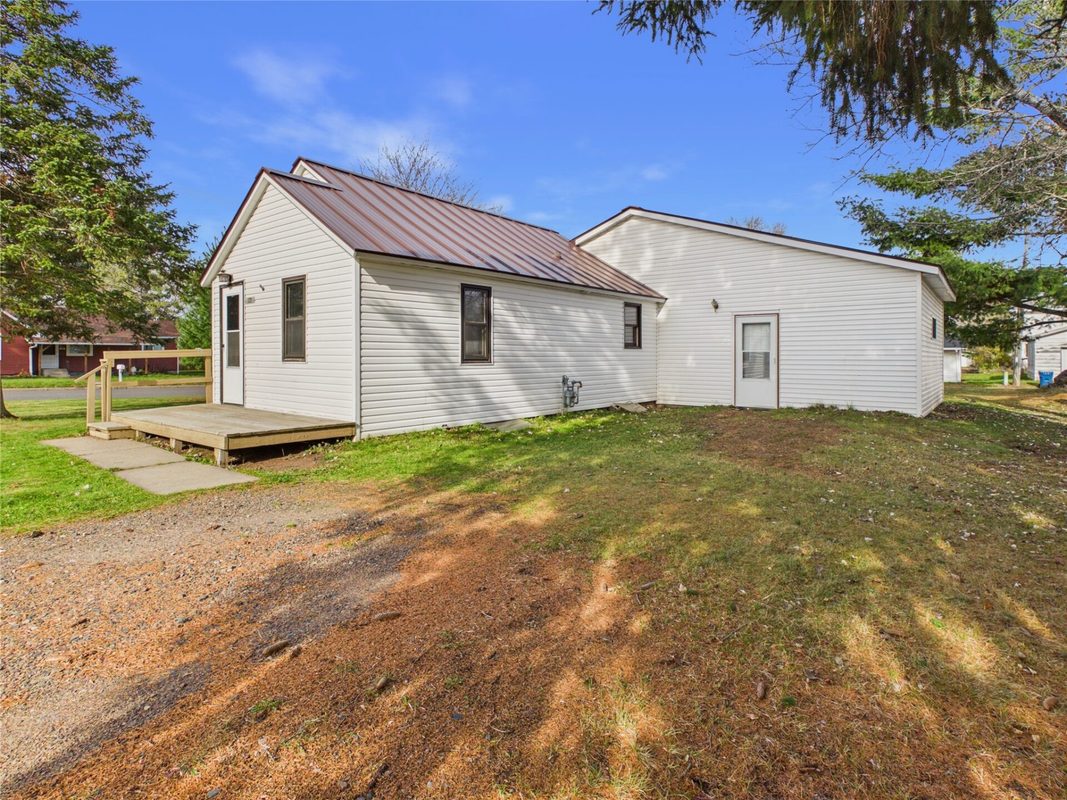 221 2nd Avenue, Shell Lake WI 54871 - Residential house for sale - MLS #1606348 - image33