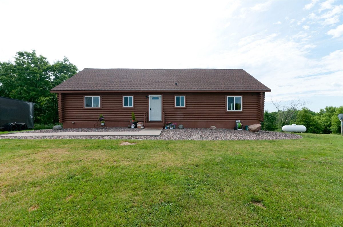 W15991 Random Ridge Road, Weyerhaeuser WI 54895 - Residential house for sale - MLS #1602156 - image2
