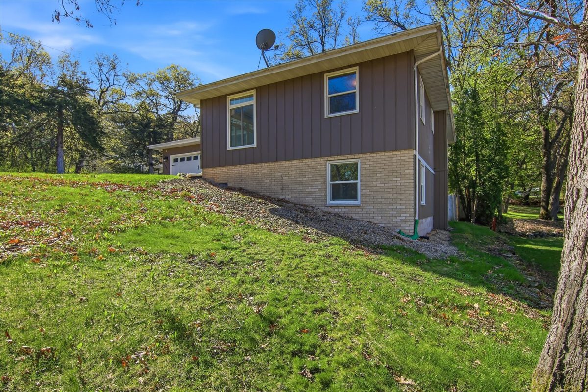 2921 LaSalle Street, Eau Claire WI 54703 - Residential house for sale - MLS #1600705 - image4