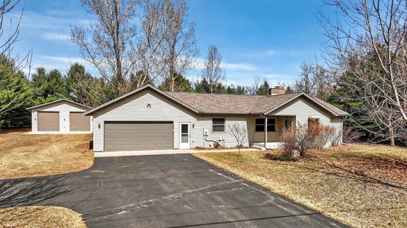 18632 70th Avenue Chippewa Falls WI 54729 — photo 1