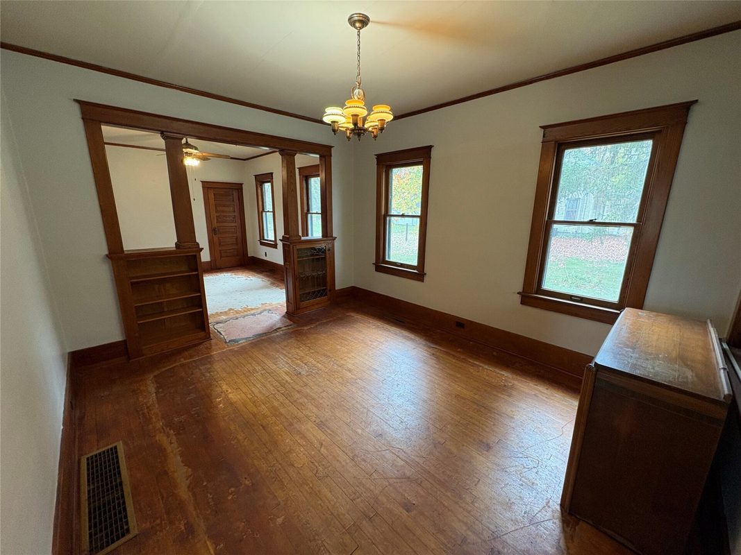 1944 State Road 85 Highway, Eau Claire WI 54701 - Residential house for sale - MLS #1606044 - image8