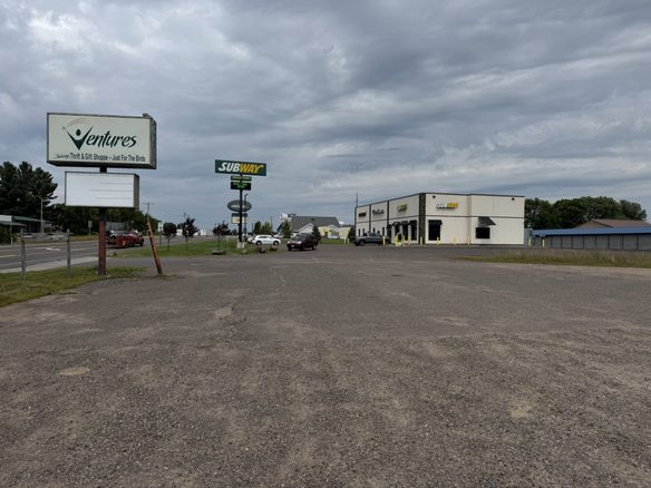 1150 S River Street, Spooner, WI