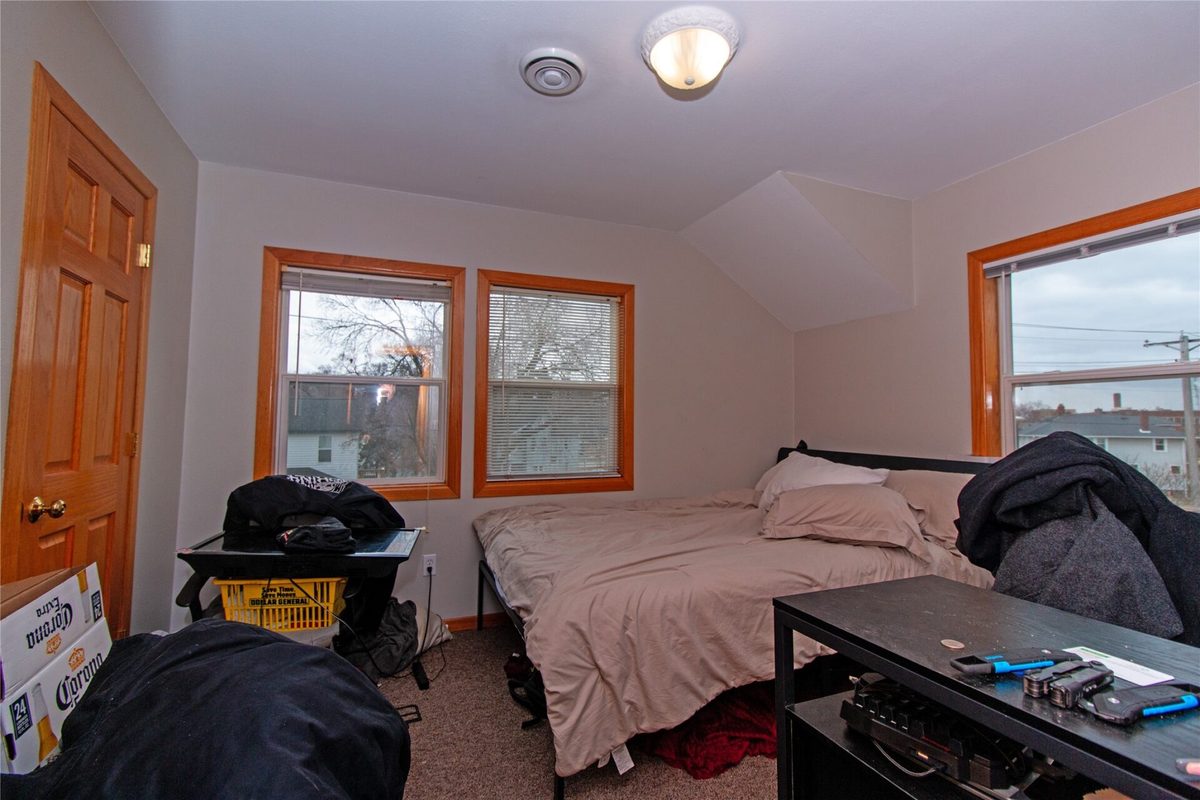 818 Main Street 1 & 2, Eau Claire, WI — photo 13