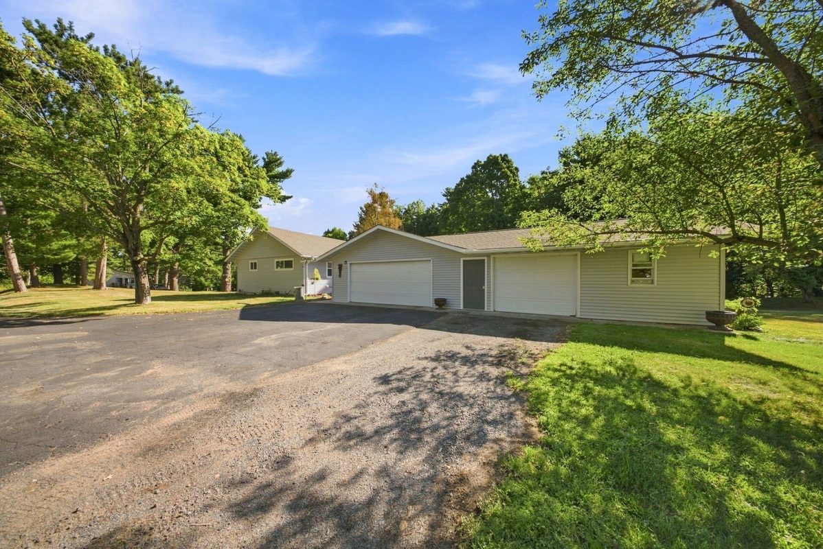 407 1st Avenue, Balsam Lake WI 54810 - Residential house for sale - MLS #1604394 - image31