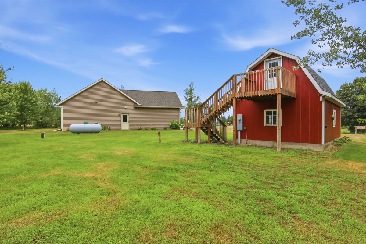 N1833 980th Street, Eau Claire WI 54701 - Residential house for sale - MLS #1603834 - image33