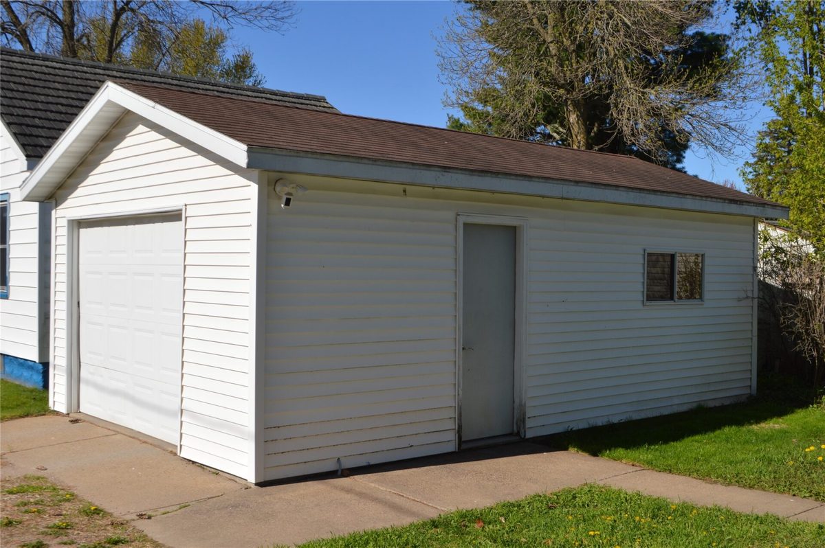 300 Wisconsin Avenue, Cameron WI 54822 - Residential house for sale - MLS #1601144 - image6