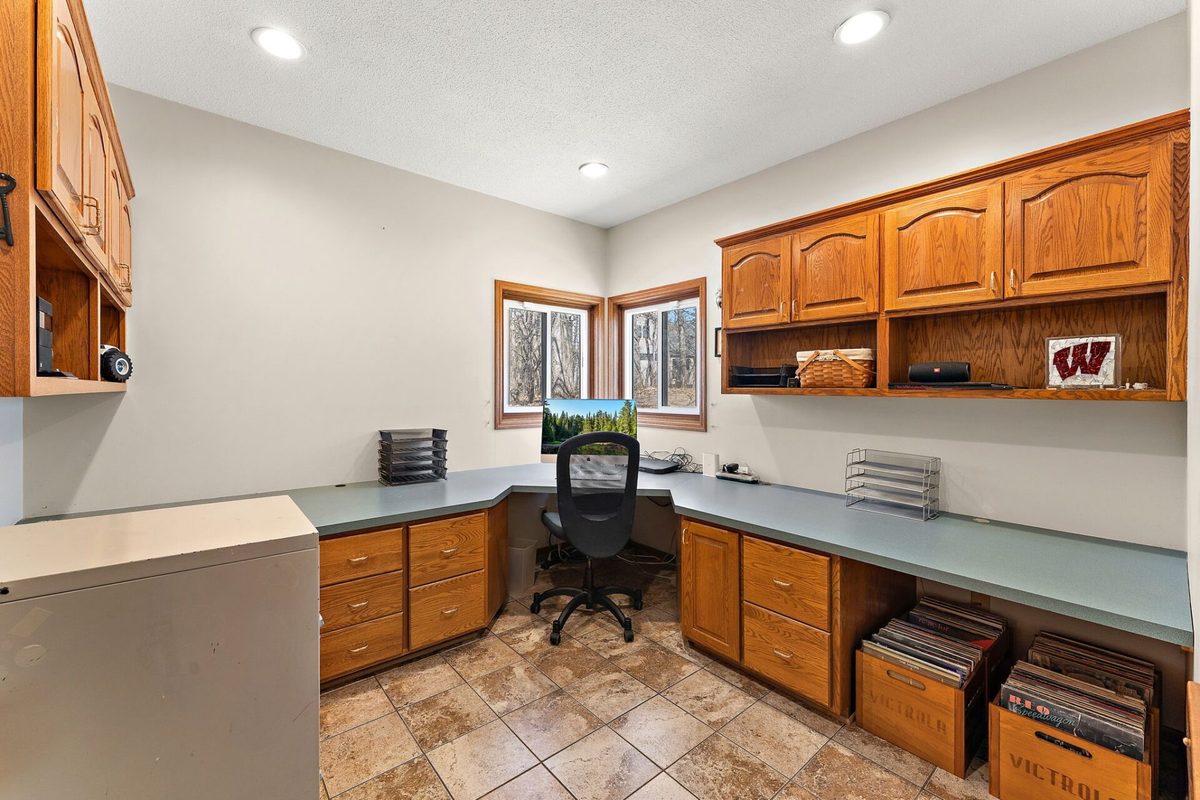 1016 Willow River Road, Hudson WI 54016 - Residential house for sale - MLS #1600319 - image23