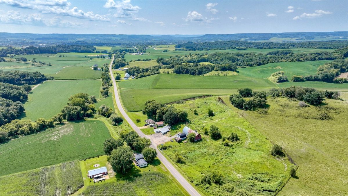 N5425 County Road H, Mondovi WI 54755 - CommercialSale house for sale - MLS #1604080 - image7
