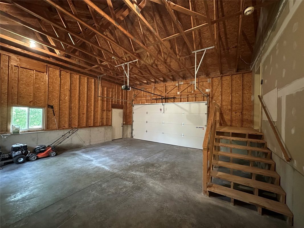 2610 Mont Claire Road, Eau Claire WI 54703 - Residential house for sale - MLS #1605294 - image52