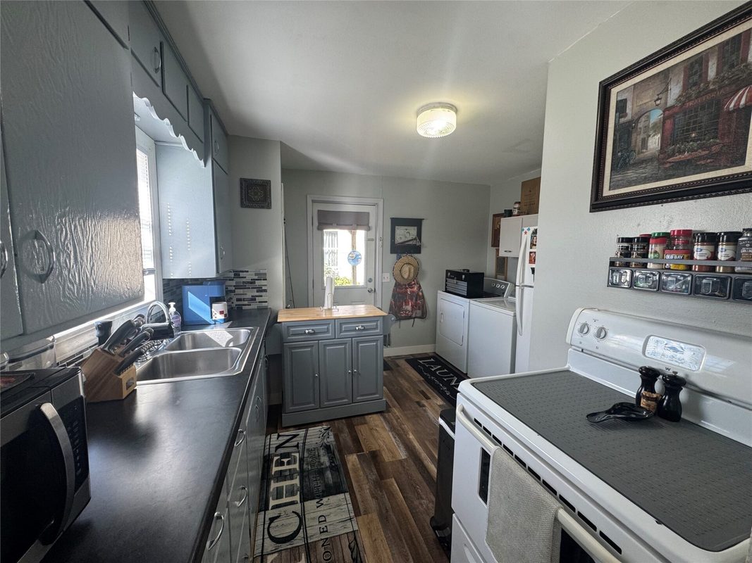 270 Elm, Chippewa Falls WI 54729 - ResidentialIncome house for sale - MLS #1605832 - image7