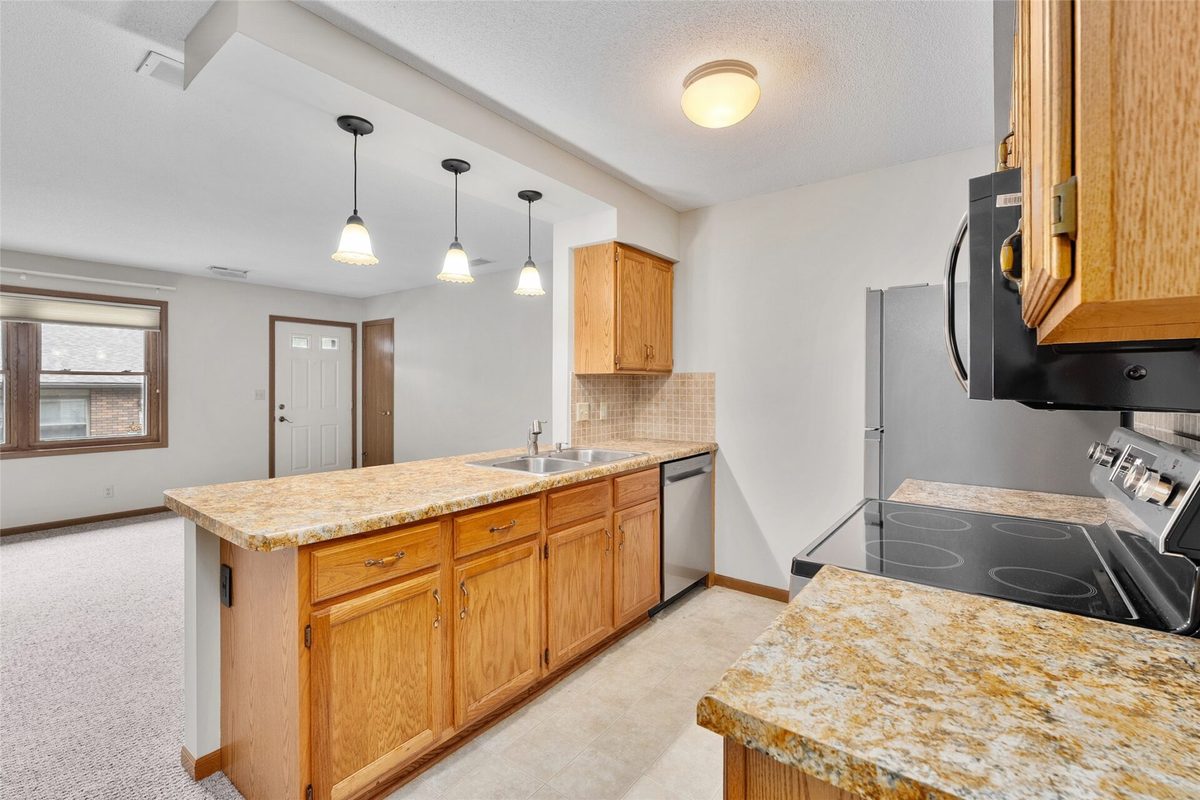 3319 Garner Street, Eau Claire WI 54701 - Residential house for sale - MLS #1605574 - image11