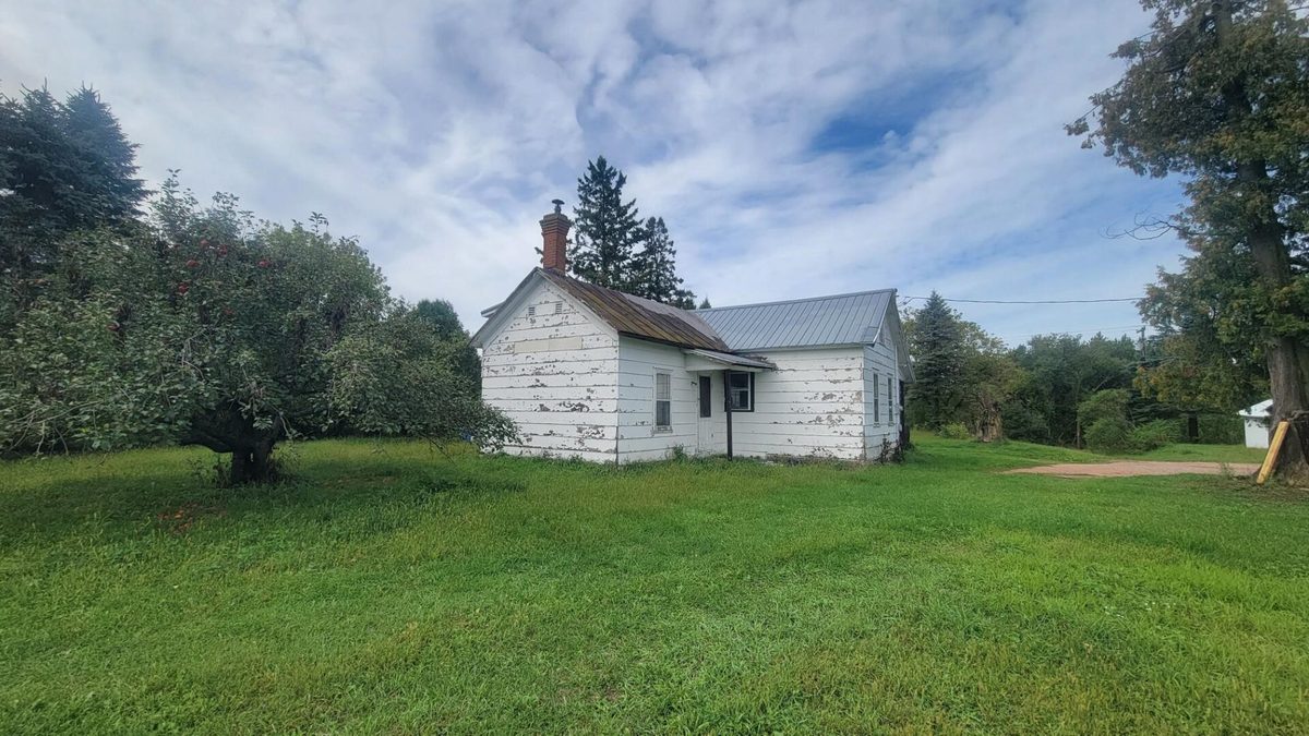 3585 Highway 49, Rosholt WI 54473 - Residential house for sale - MLS #1605185 - image8