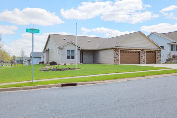 298 Kusilek Street, River Falls WI 54022 - Residential house for sale - MLS #1600713 - image1