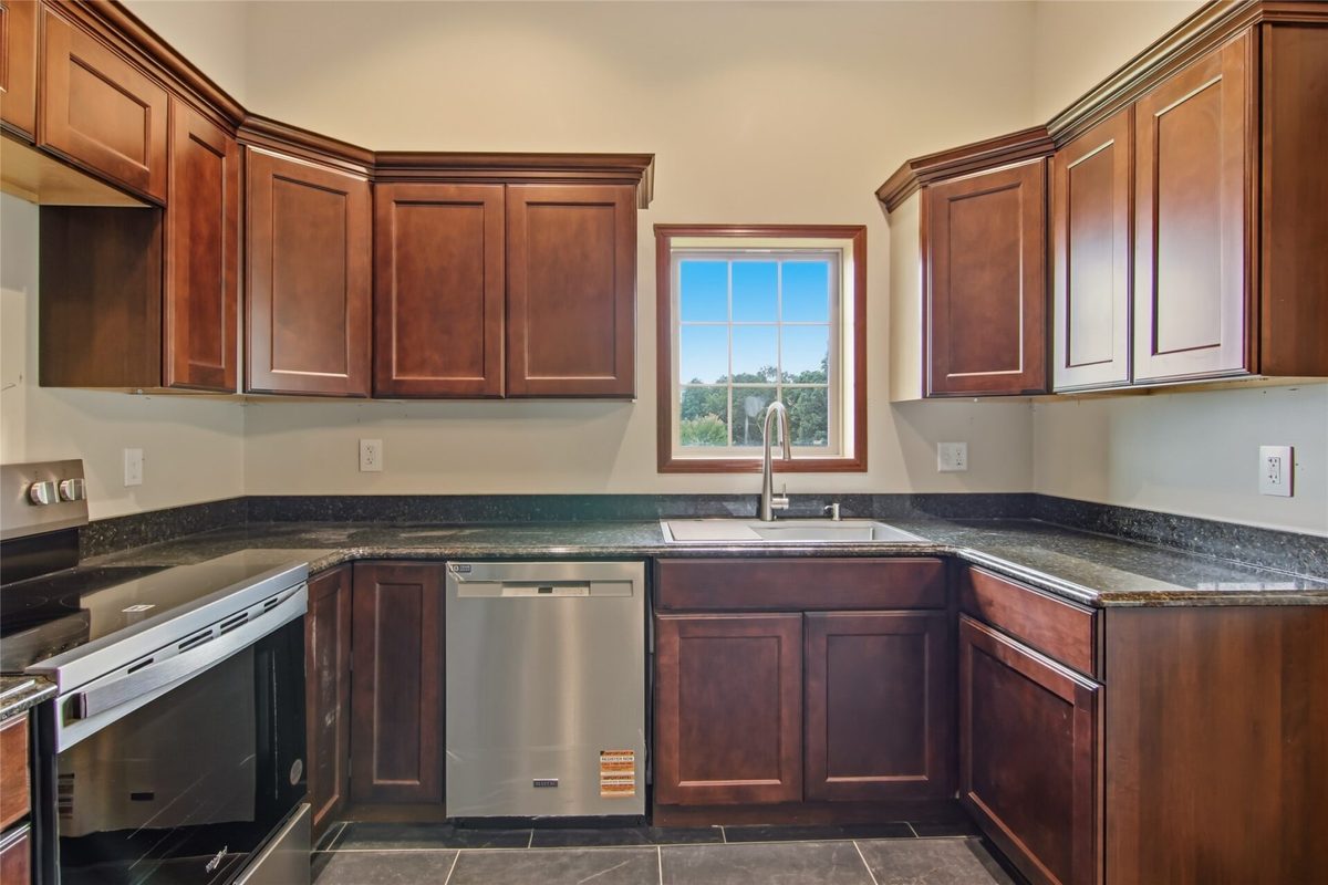 1020 Spruce Street, Black River Falls WI 54615 - Residential house for sale - MLS #1603839 - image8