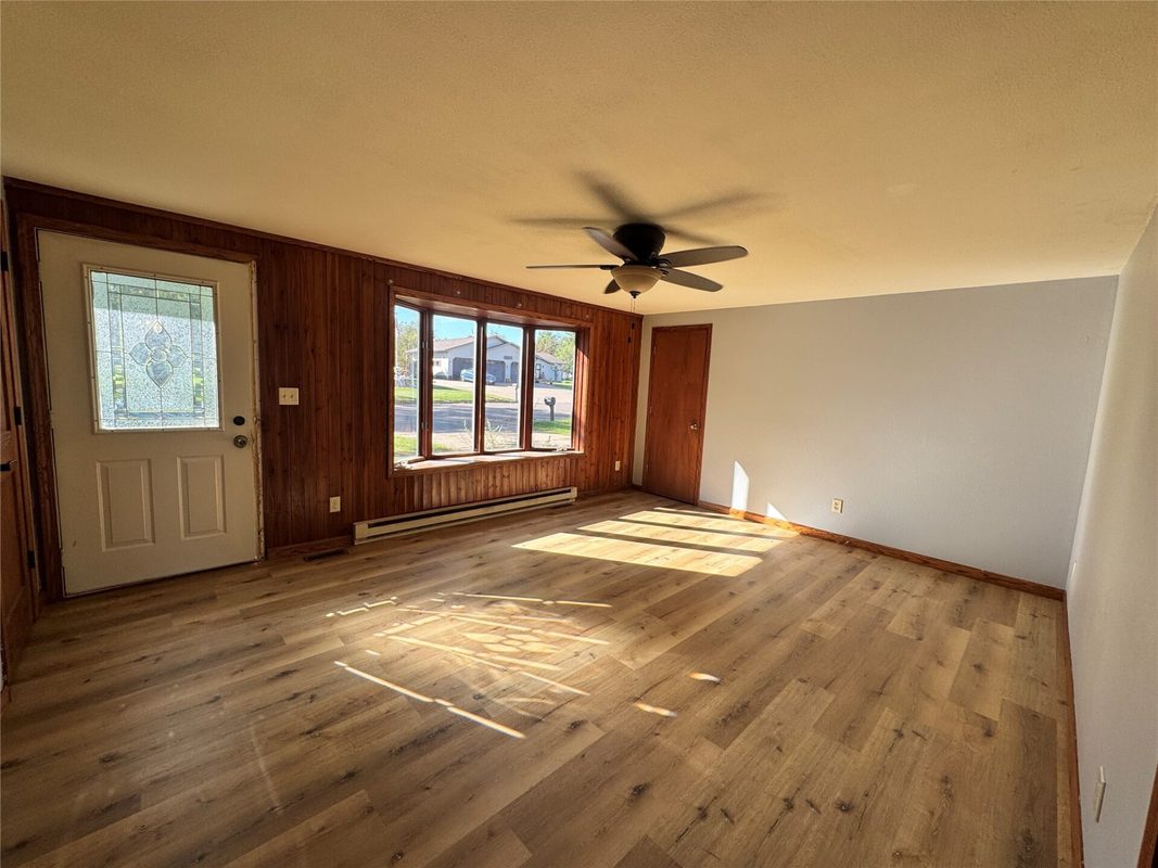 804 Thompson Street, Bloomer WI 54724 - Residential house for sale - MLS #1603700 - image5