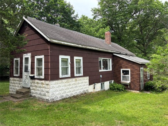 1503 4th Street, Menomonie WI 54751 - Residential house for sale - MLS #1601761 - image1