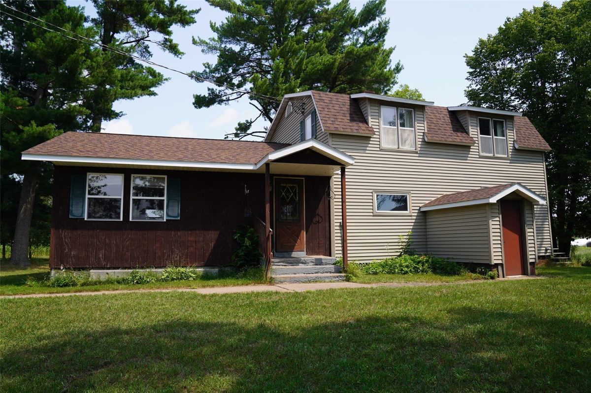 1847 Dubois Road, Webster, WI — photo 3