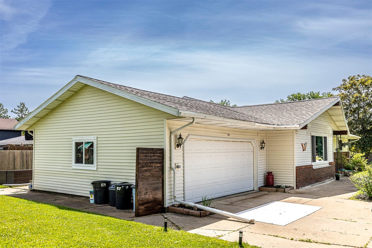 905 Forrest Street, Black River Falls WI 54615 - Residential house for sale - MLS #1602279 - image3
