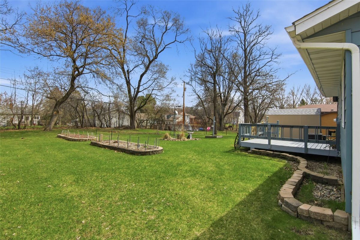 Residential at 2107 15th Street, Eau Claire, WI 54703 — photo 4
