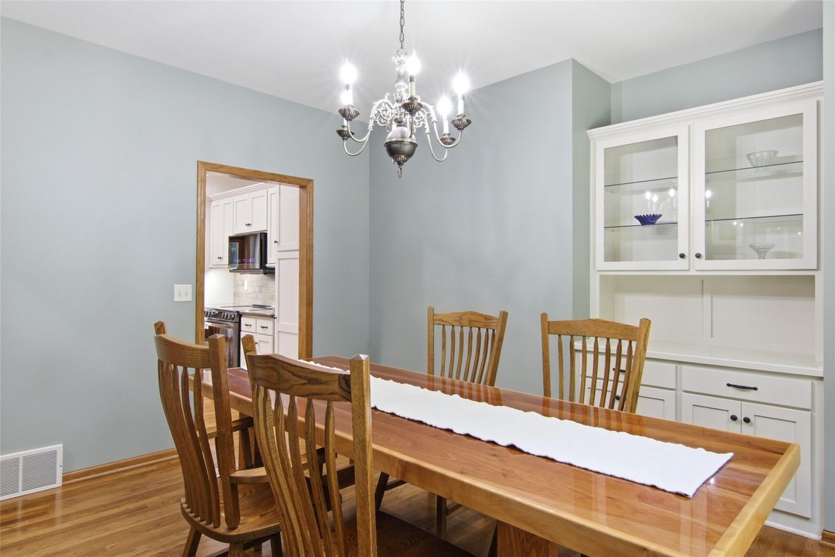 W245 Woodridge Drive, Eau Claire WI 54701 - Residential house for sale - MLS #1602701 - image16
